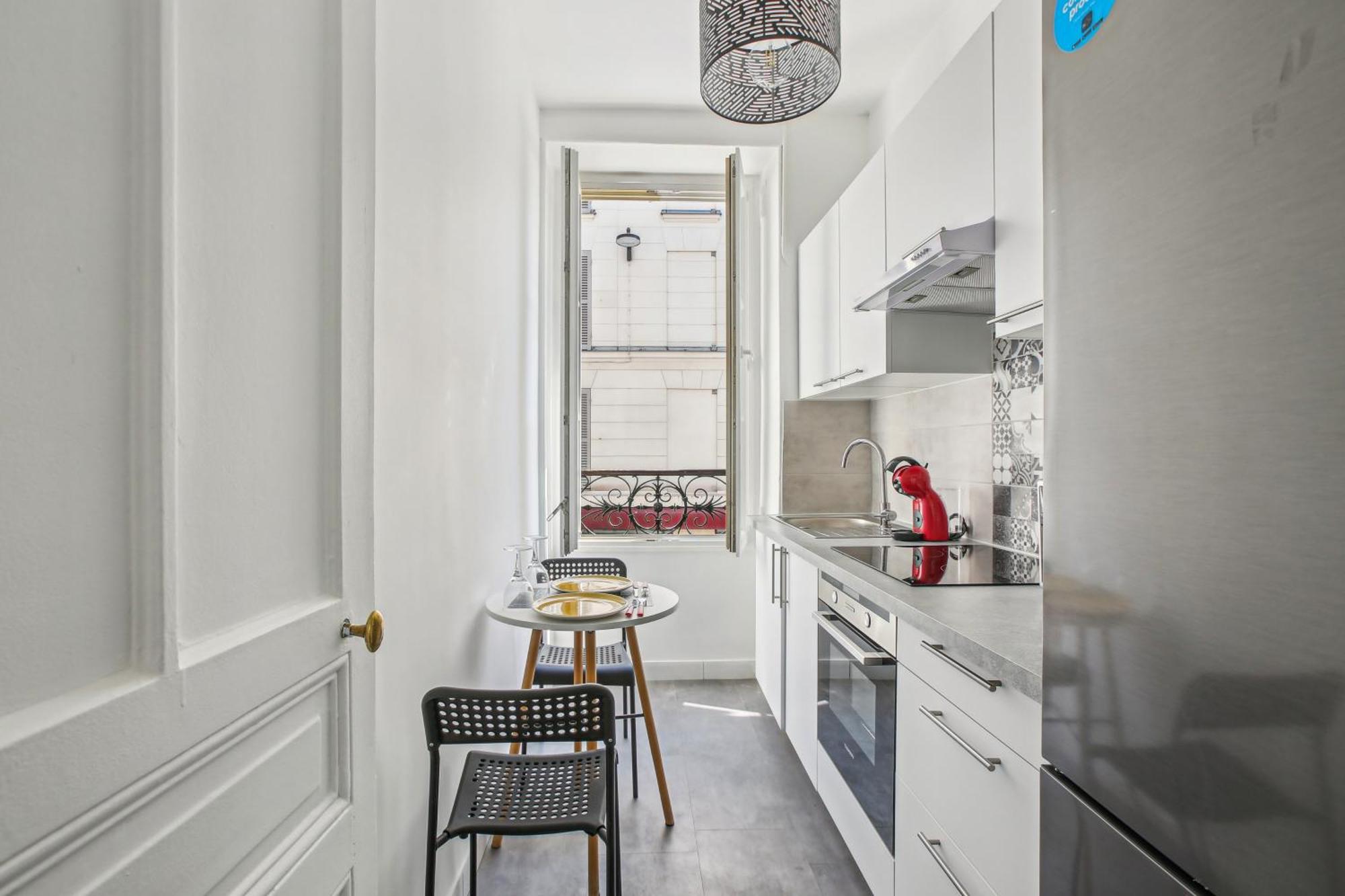 Chic And Comfortable Apart Paris Exterior photo